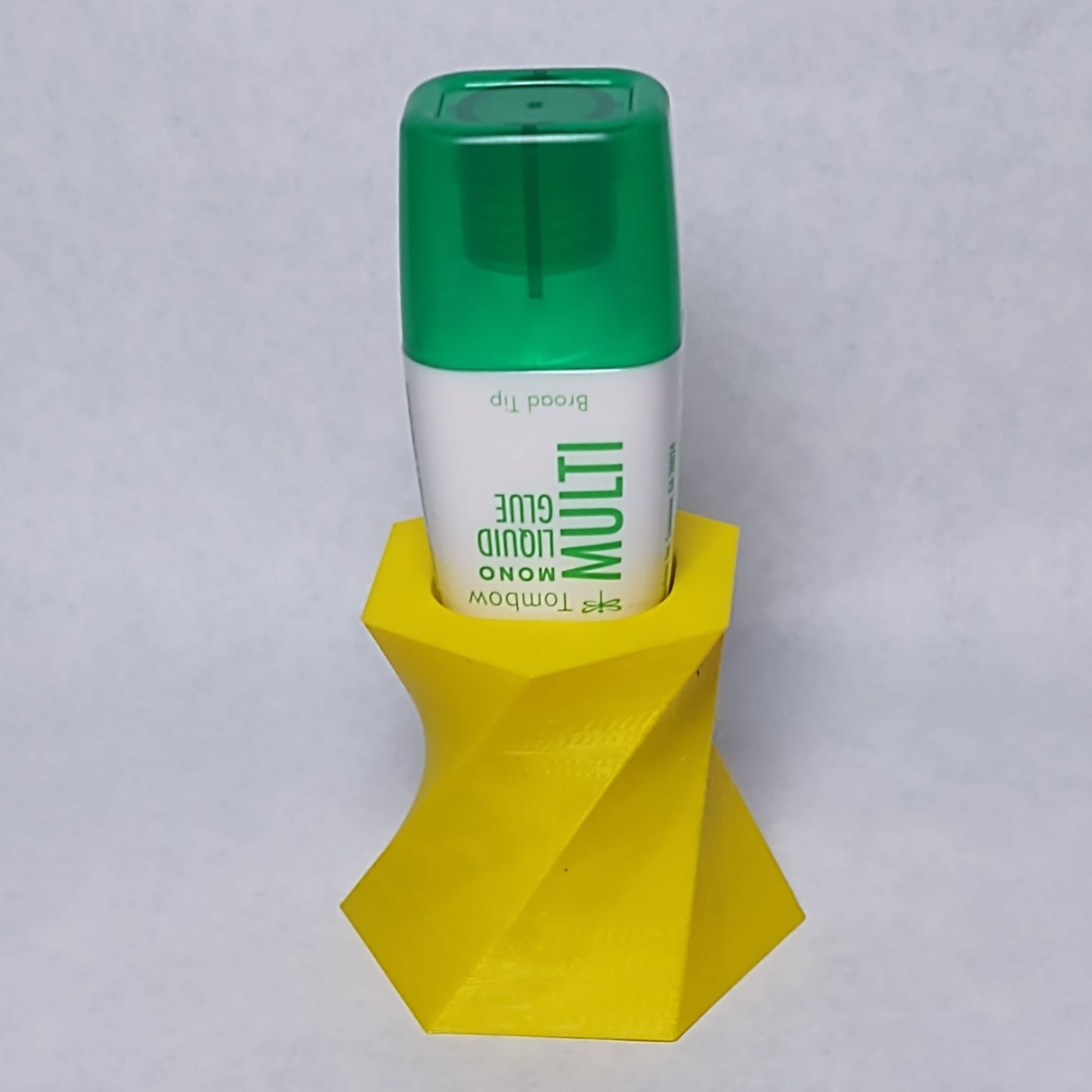 tombowglueholder