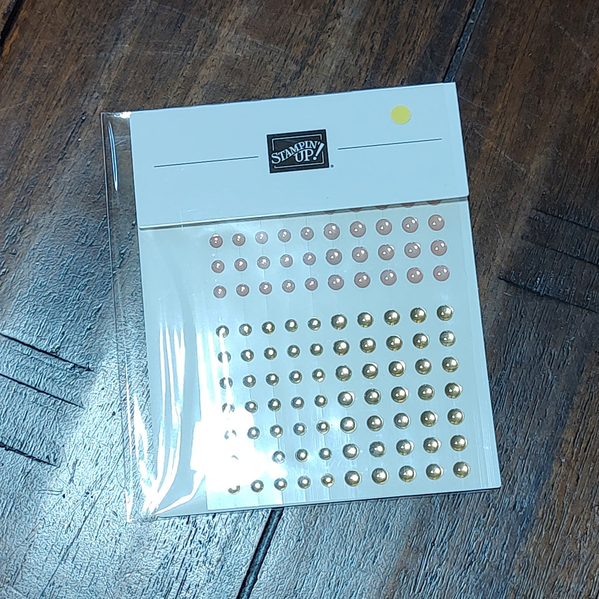 Embellishment - Low-Profile Dots