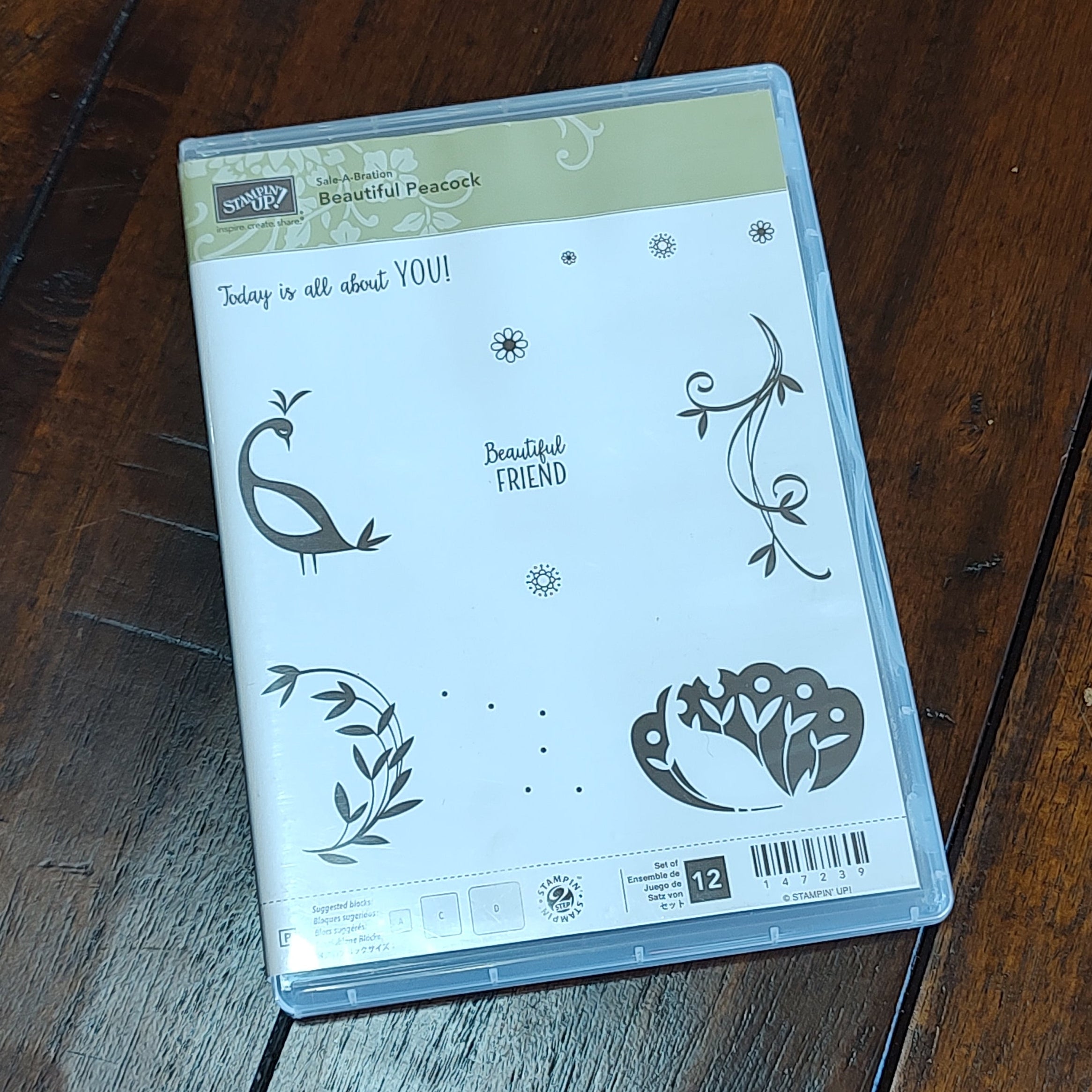 Retired Items – The Country Hive